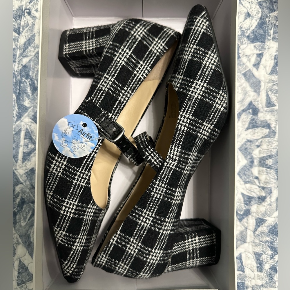 Alex Marie size 9 high heels